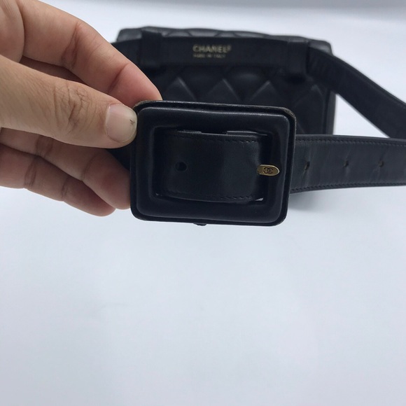Vintage Chanel Waist Bag - Picture 4 of 5